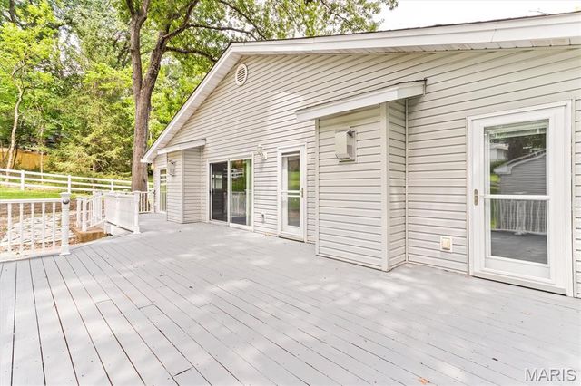 4962 Deepwood Court, St Louis, MO 63128