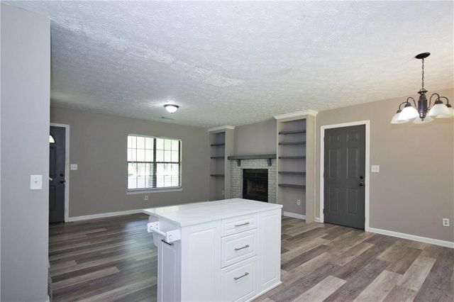 4685 Barnes Court, Loganville, GA 30052