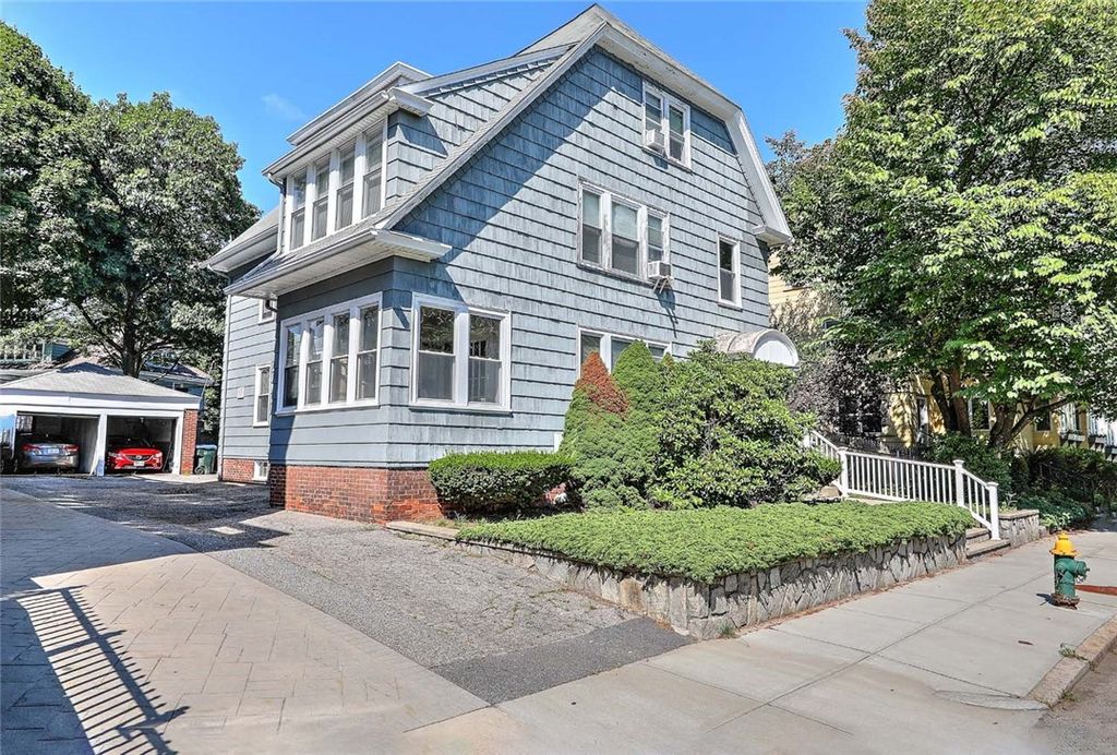38 S Angell Street, Providence, RI 02906