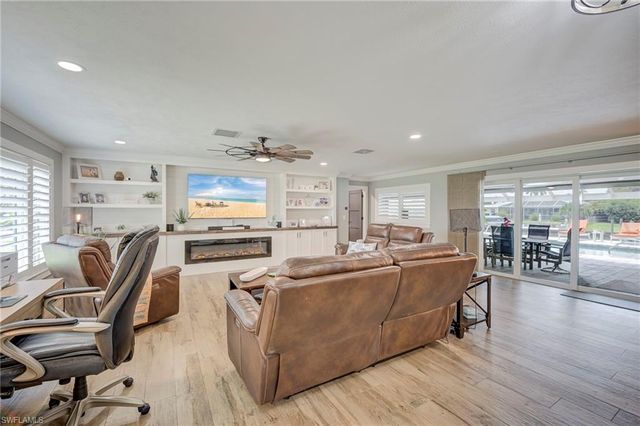 1820 36th TER, Cape Coral, FL 33904