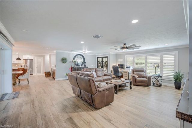 1820 36th TER, Cape Coral, FL 33904
