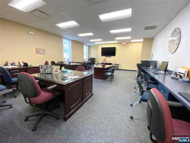 50 Broadway, Hillsdale, NJ 07642