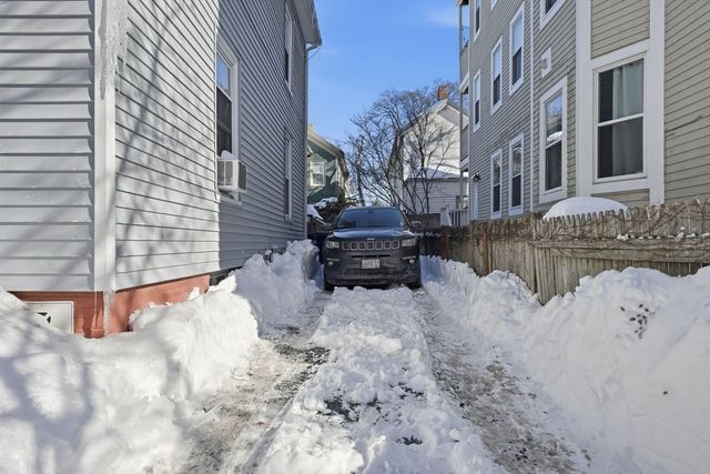 39 Fairmont St 1, Cambridge, MA 02139