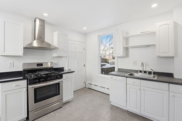 39 Fairmont St 1, Cambridge, MA 02139