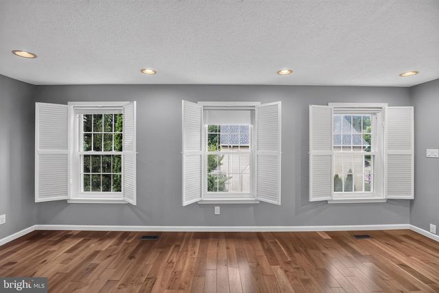 3 PHEASANT RUN CT, Lutherville Timonium, MD 21093