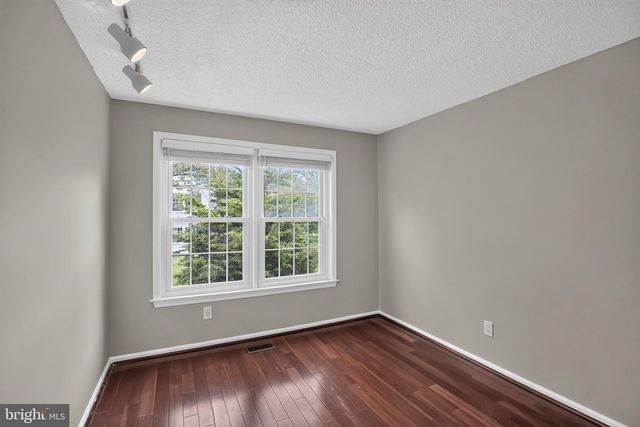 3 PHEASANT RUN CT, Lutherville Timonium, MD 21093