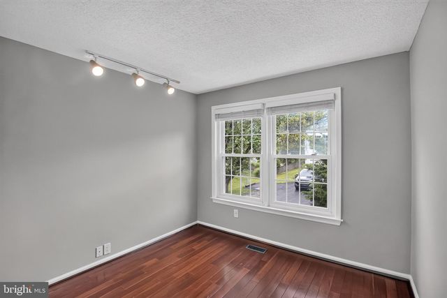 3 PHEASANT RUN CT, Lutherville Timonium, MD 21093