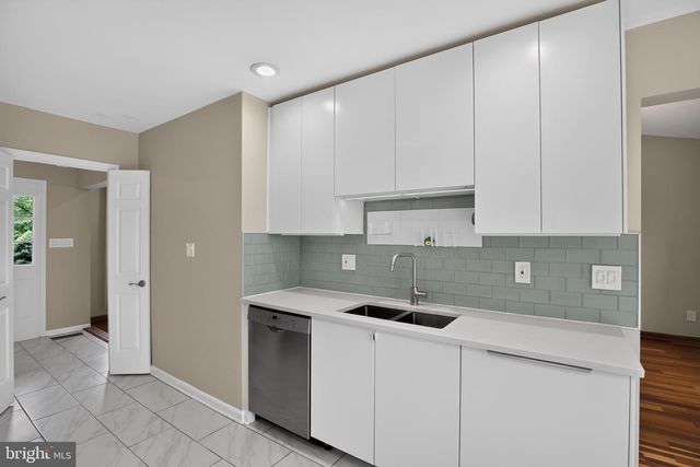3 PHEASANT RUN CT, Lutherville Timonium, MD 21093