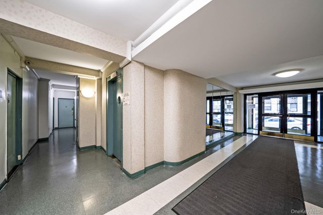 98-33 64th Avenue 1D, Rego Park, NY 11374