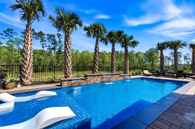 6436 Berg St., Murrells Inlet, SC 29576