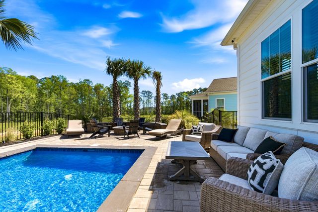 6436 Berg St., Murrells Inlet, SC 29576