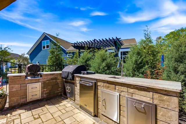 6436 Berg St., Murrells Inlet, SC 29576