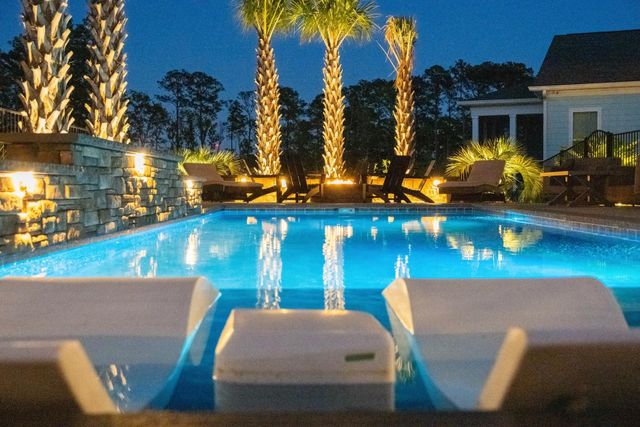 6436 Berg St., Murrells Inlet, SC 29576