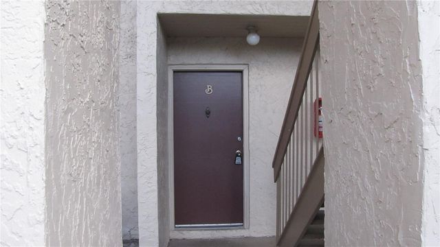 7506 NEEDLE LEAF PLACE 56, Tampa, FL 33617