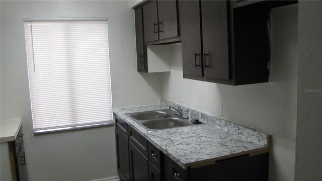 7506 NEEDLE LEAF PLACE 56, Tampa, FL 33617