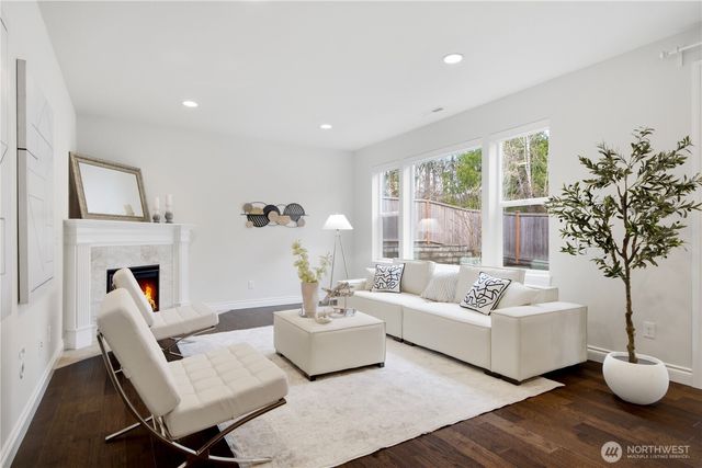 14024 163rd Place SE, Renton, WA 98059