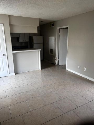 12615 Brookglade Circle 407, Houston, TX 77099