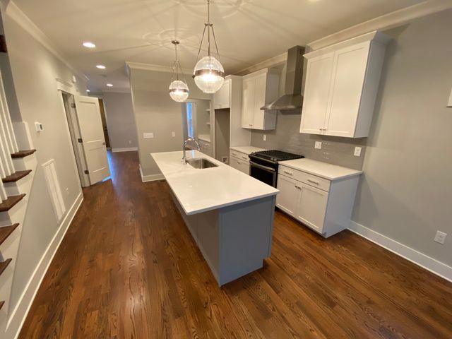 2020 Scott Ave, Nashville, TN 37206