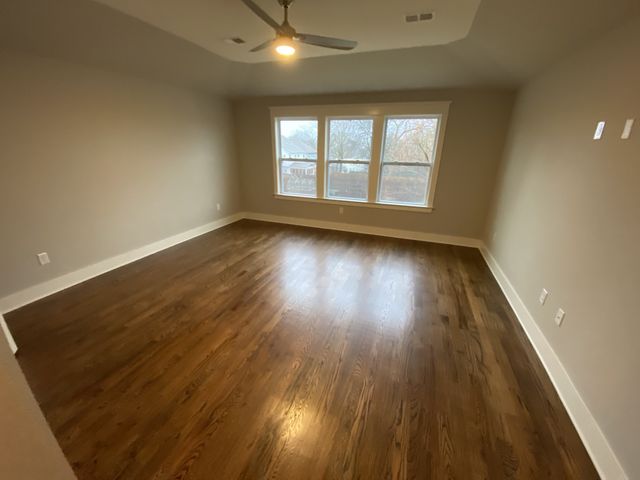 2020 Scott Ave, Nashville, TN 37206