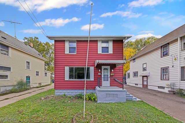 2209 25th Street SW, Akron, OH 44314