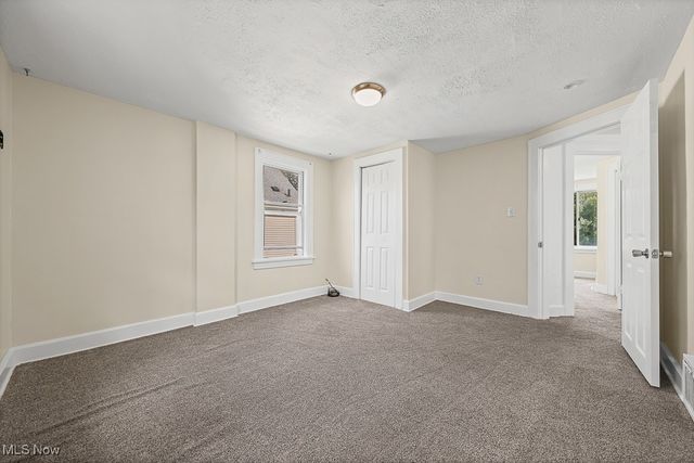 2209 25th Street SW, Akron, OH 44314