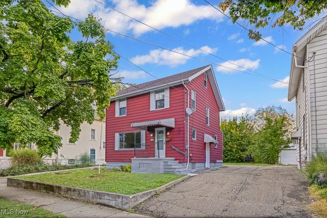 2209 25th Street SW, Akron, OH 44314