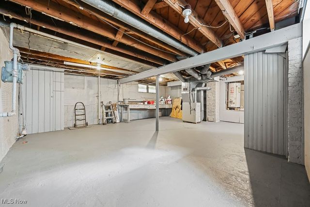 2209 25th Street SW, Akron, OH 44314