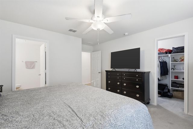 10101 Newtown Drive, Fort Worth, TX 76036