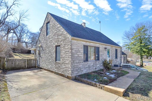 410 Robert Avenue, Ferguson, MO 63135