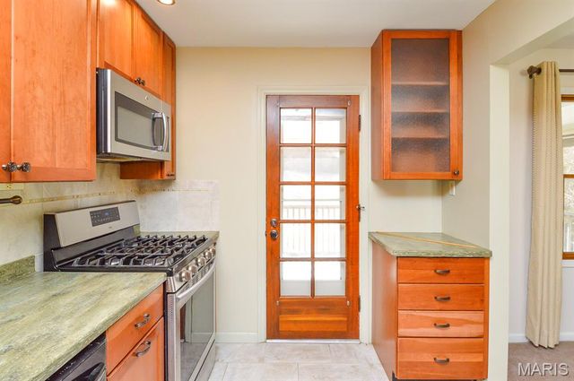 410 Robert Avenue, Ferguson, MO 63135