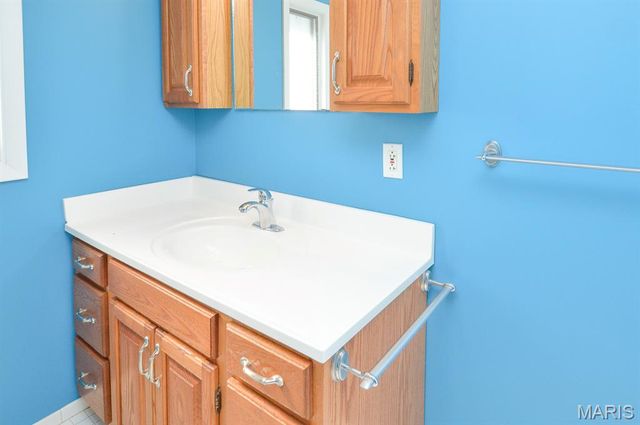 410 Robert Avenue, Ferguson, MO 63135