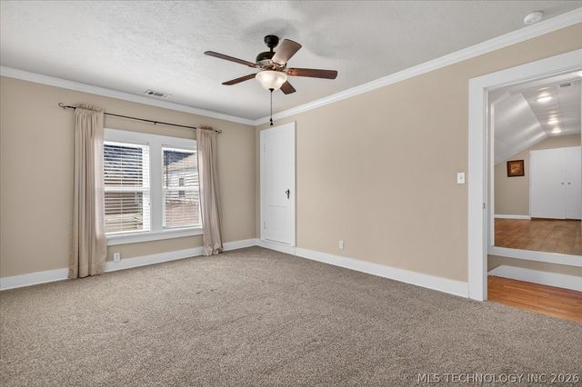 1502 S Johnstone Avenue, Bartlesville, OK 74003