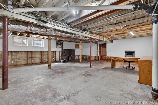 1502 S Johnstone Avenue, Bartlesville, OK 74003