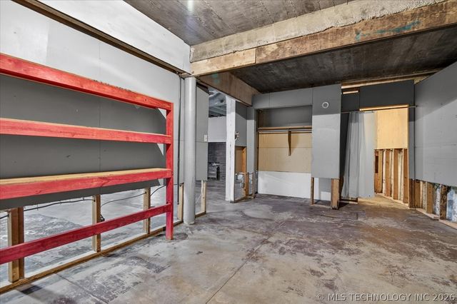 1502 S Johnstone Avenue, Bartlesville, OK 74003