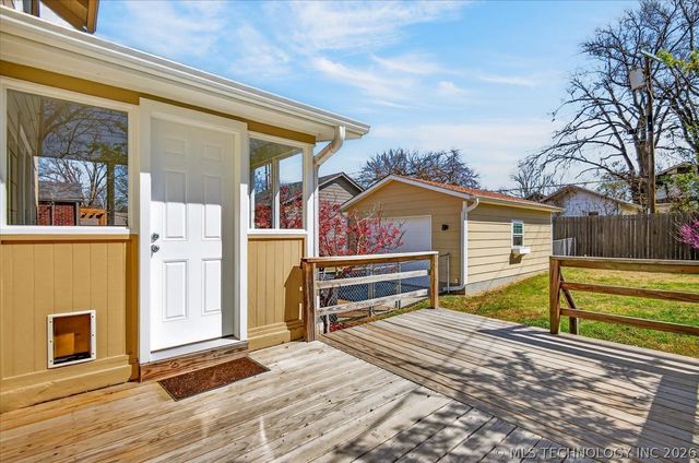 1502 S Johnstone Avenue, Bartlesville, OK 74003