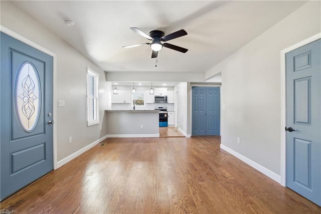 76 Mulberry AVE, Newport News, VA 23607
