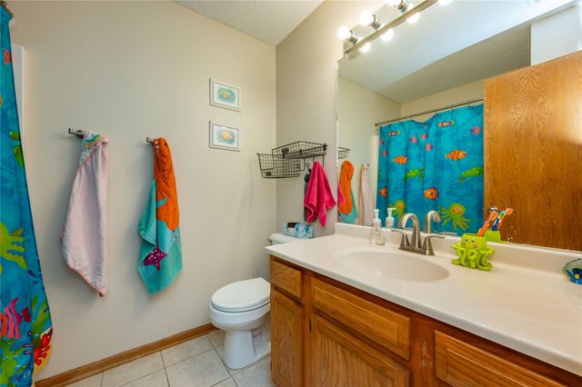 15416 Aurora Avenue, Urbandale, IA 50323
