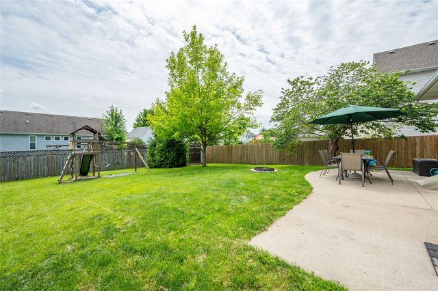 15416 Aurora Avenue, Urbandale, IA 50323