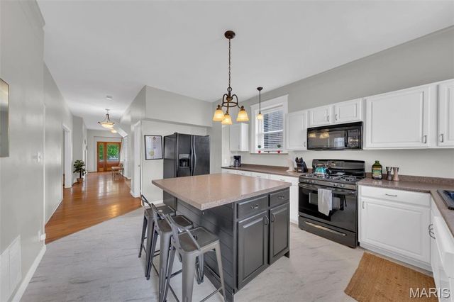 3305 Pestalozzi Street, St Louis, MO 63118