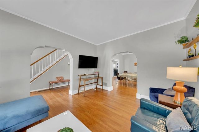 3305 Pestalozzi Street, St Louis, MO 63118