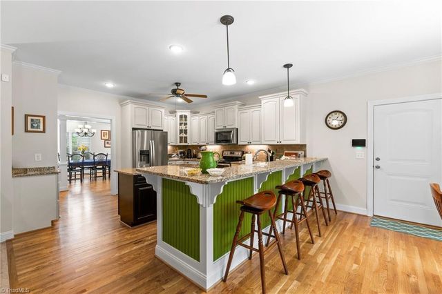 704 Terrace Drive, Lexington, NC 27295