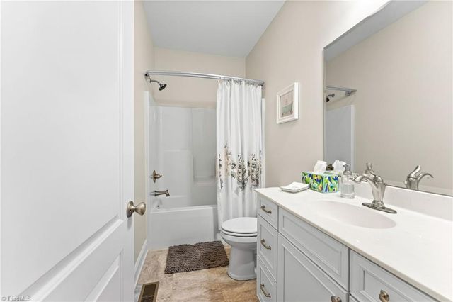 704 Terrace Drive, Lexington, NC 27295