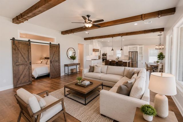 14542 Fox Lair Lane, Edmond, OK 73025