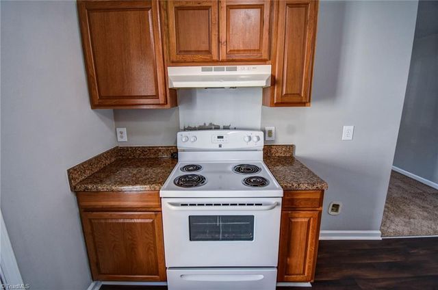 1714 Hertford Street, Greensboro, NC 27403