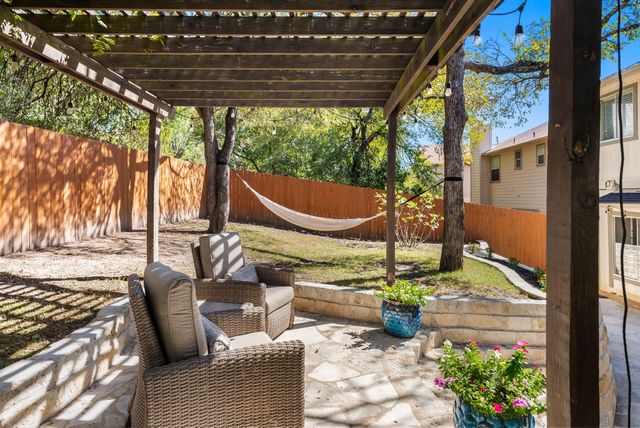 10919 Sierra Oaks, Austin, TX 78759