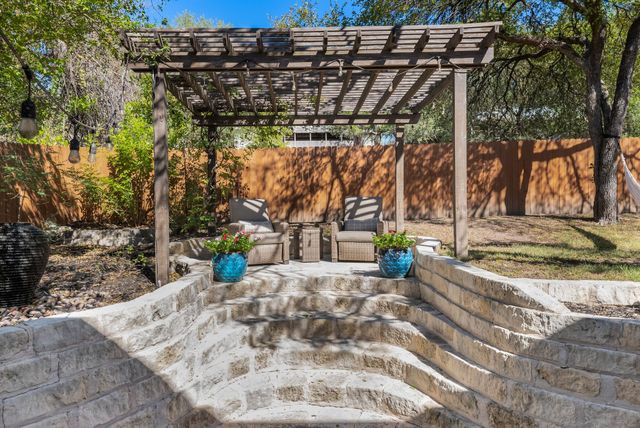 10919 Sierra Oaks, Austin, TX 78759