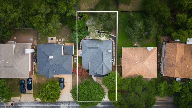 10919 Sierra Oaks, Austin, TX 78759