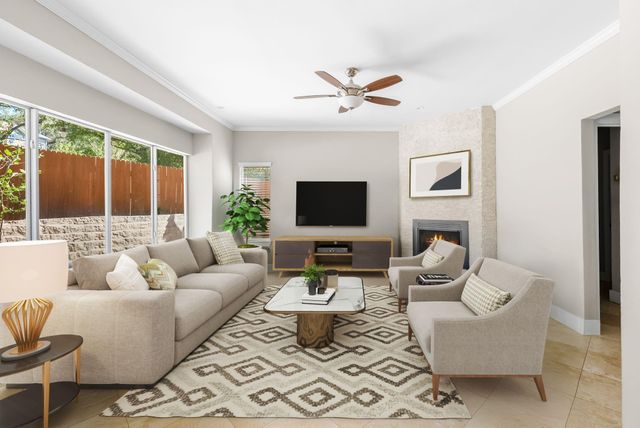 10919 Sierra Oaks, Austin, TX 78759