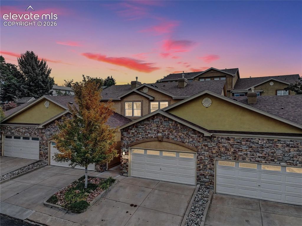 2659 Avalanche Heights, Colorado Springs, CO 80918