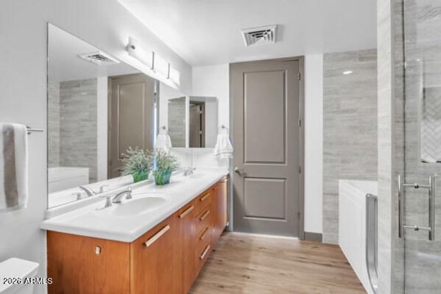 1 E LEXINGTON Avenue 809, Phoenix, AZ 85012